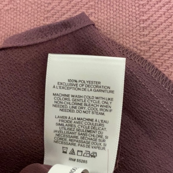 NWT Express women’s plum colored spaghetti strap sleeveless blouse, Size S - Picture 8 of 8